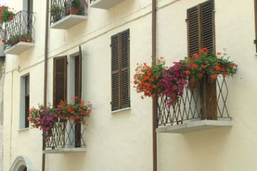 Centro Abitato - Balconi in Fiore