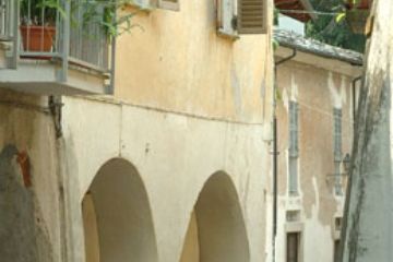 Vicoli e Vie - Angolo del Centro di Pont